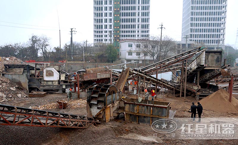 qmh用户的建筑垃圾破碎现场